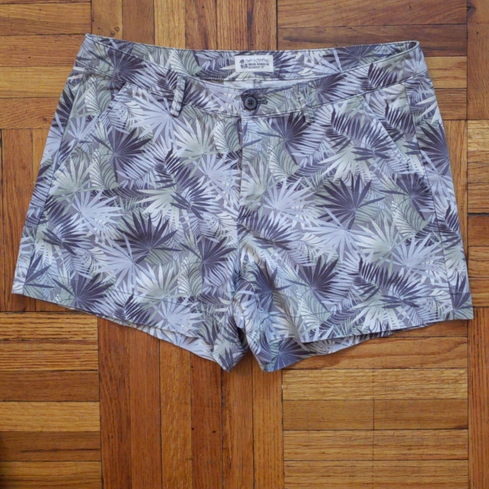 Uniqlo Ioliani Hawaiian Classics Palm Camo Shorts